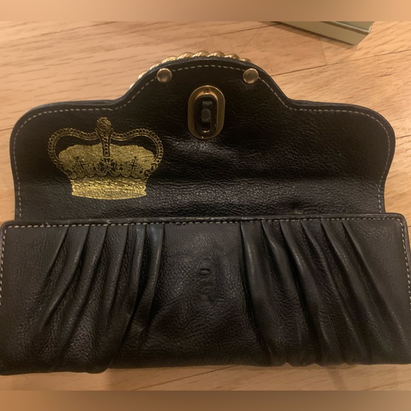 Juicy couture wallet - Picture 3 of 6